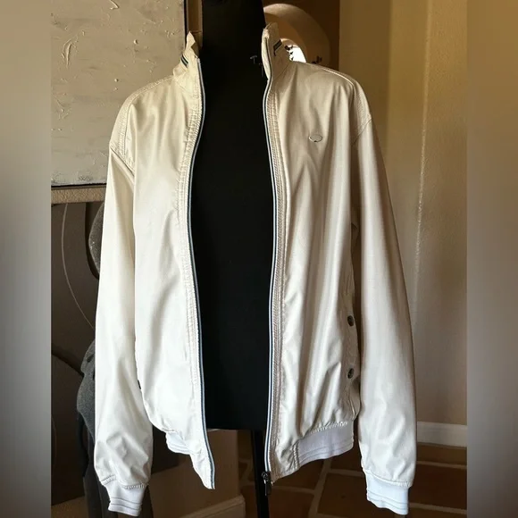 Pull & Bear Faux Leather Bomber Jacket Size 8-10 Off White w/Zipper Rain hood - Picture 10 of 13